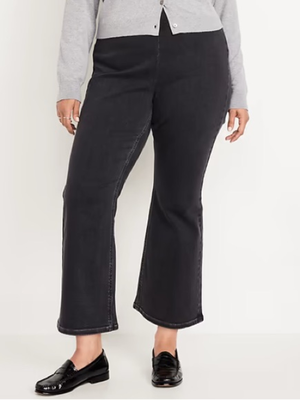 Old Navy High-Waisted Weekender Pull-On Crop Flare Jeans